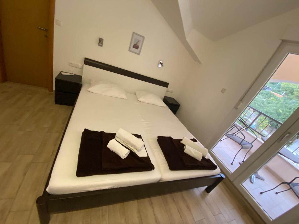 Apartments Grozdana Gradac  Eksteriør billede